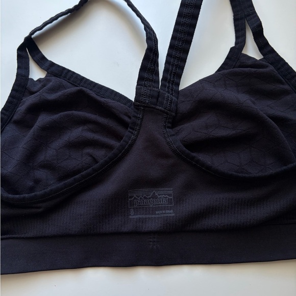 Black Patagonia Sports Bra - Picture 4 of 4